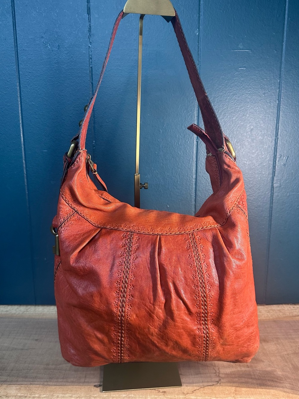Fossil Vintage Burnt Orange Leather Hobo Shoulder Bag Key Charm Boho Y2K